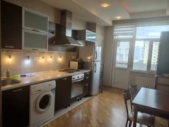 İcarə yeni tikili 2 otaqlı 88 m², Yasamal r.