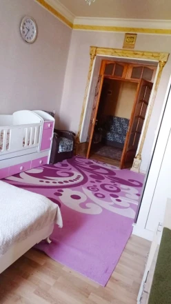 Satılır köhnə tikili 3 otaqlı 80 m², Bakıxanov q.