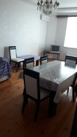 İcarə yeni tikili 2 otaqlı 72 m², Xətai r.