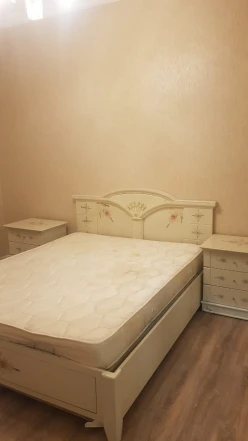 İcarə yeni tikili 3 otaqlı 92 m², İnşaatçılar m.