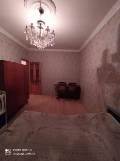 İcarə köhnə tikili 3 otaqlı 80 m², İnşaatçılar m.