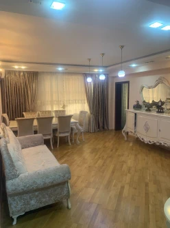 Satılır yeni tikili 3 otaqlı 103 m², Yeni Yasamal q.