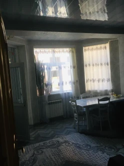 Satılır yeni tikili 2 otaqlı 60 m², İnşaatçılar m.