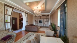Satılır ev/villa 6 otaqlı 250 m², Badamdar q.
