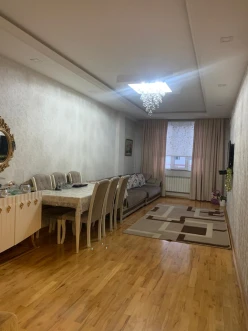 Satılır yeni tikili 3 otaqlı 97 m², İnşaatçılar m.