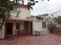 Satılır ev/villa 10 otaqlı 210 m², 20-ci sahə q.