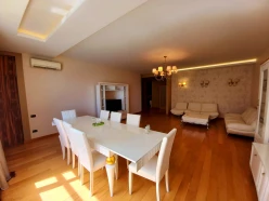 Satılır yeni tikili 4 otaqlı 200 m², Yasamal r.