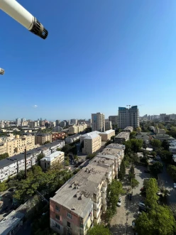 Satılır yeni tikili 4 otaqlı 220 m², İnşaatçılar m.