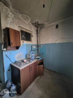 Satılır köhnə tikili 5 otaqlı 120 m²,  İnşaatçılar m.