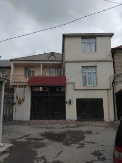 Satılır ev/villa 9 otaqlı 351.9 m²,  Azadlıq prospekti m.