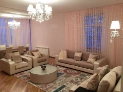 Satılır yeni tikili 4 otaqlı 180 m², Nizami m.
