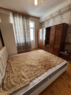 Satılır yeni tikili 2 otaqlı 58 m²,  İnşaatçılar m.