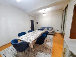 Satılır yeni tikili 2 otaqlı 70 m², Neftçilər m.