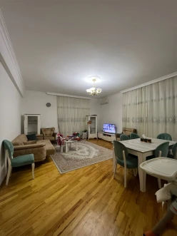 Satılır yeni tikili 2 otaqlı 102 m², Yasamal r.