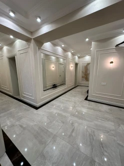 Satılır yeni tikili 4 otaqlı 185 m², 8 Noyabr m.