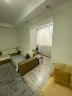 Satılır köhnə tikili 4 otaqlı 110 m²,  İnşaatçılar m.