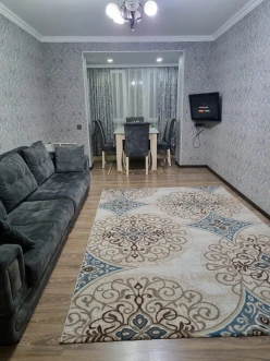 Satılır köhnə tikili 3 otaqlı 60 m², Nizami r.