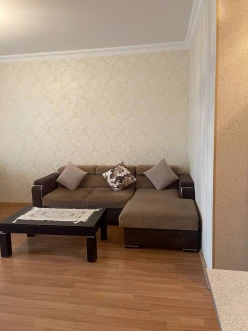 İcarə yeni tikili 2 otaqlı 65 m²,  Şah İsmayıl Xətai m.