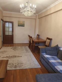 Satılır yeni tikili 2 otaqlı 73 m², İnşaatçılar m.