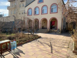 Satılır ev/villa 5 otaqlı 200 m², Badamdar q.