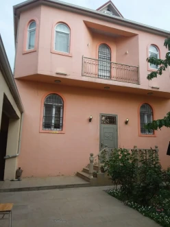 Satılır ev/villa 5 otaqlı 220 m², Badamdar q.