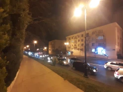 Satılır köhnə tikili 2 otaqlı 42 m², Elmlər Akademiyası m.