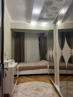 Sale new building 2 rooms 57 m²,  Insaatchilar m.