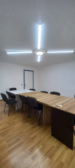 İcarə ofis 3 otaqlı 110 m²,  Nəriman Nərimanov m.