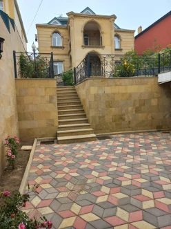 Satılır ev/villa 6 otaqlı 300 m², Badamdar q.