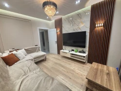 Satılır yeni tikili 5 otaqlı 120 m²,  İnşaatçılar m.