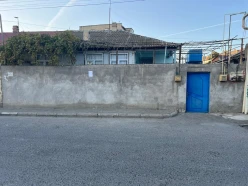 Satılır köhnə tikili 8 otaqlı 100 m², Bakıxanov q.