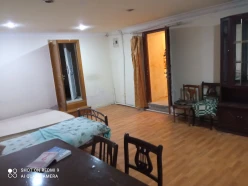İcarə köhnə tikili 2 otaqlı 80 m², Yasamal r.