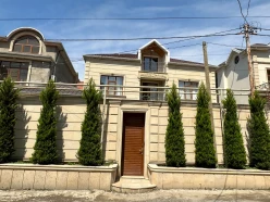 Продан Дом / вилла 6 Комнаты 280.5 m², Бакиханов Продан Дом / вилла 6 Комнаты 280.5 m², Бакиханов