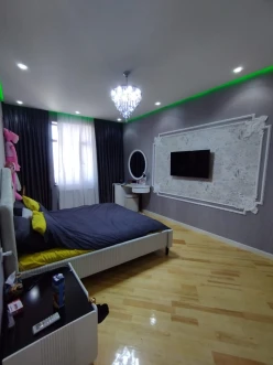 Satılır yeni tikili 4 otaqlı 147 m², Yasamal q.