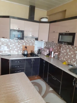 İcarə yeni tikili 2 otaqlı 90 m², İnşaatçılar m.