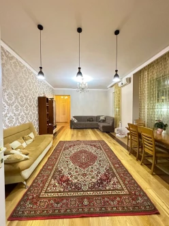 Satılır yeni tikili 4 otaqlı 300 m², Azadlıq prospekti m.