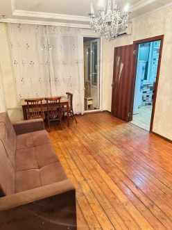 Satılır köhnə tikili 2 otaqlı 45 m²,  Dərnəgül m.