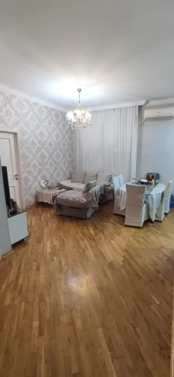 Satılır köhnə tikili 2 otaqlı 54 m², Badamdar q.