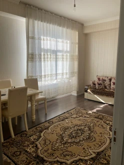 Satılır yeni tikili 3 otaqlı 83 m², İnşaatçılar m.