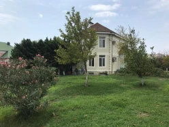 İcarə ev/villa 5 otaqlı 350 m², Qara Qarayev m. İcarə ev/villa 5 otaqlı 350 m², Qara Qarayev m.