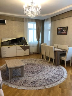 Satılır yeni tikili 2 otaqlı 95 m², 5-ci mikrorayon q.