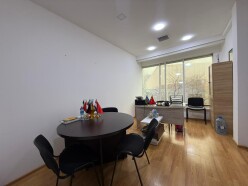 İcarə ofis 1 otaqlı 18 m²,  28 May m.