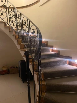 Продан Новое здание 22 Комнаты 1100 m²,  8 Ноябрь м.