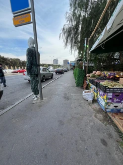 Satılır obyekt 85 m²,  8 Noyabr m.