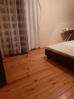 Satılır köhnə tikili 4 otaqlı 100 m², İnşaatçılar m.