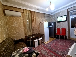 Satılır yeni tikili 1 otaqlı 55 m², İnşaatçılar m.