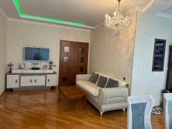 Satılır yeni tikili 4 otaqlı 103 m², İnşaatçılar m.