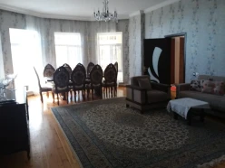 Satılır ev/villa 4 otaqlı 140 m², Badamdar q.