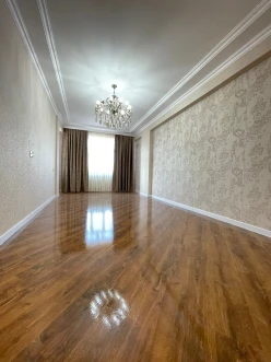Satılır yeni tikili 3 otaqlı 124 m², İnşaatçılar m.