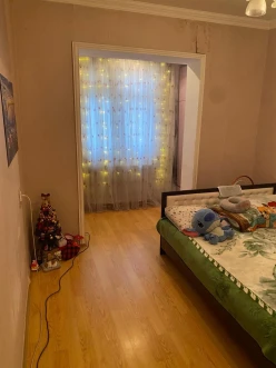 Satılır köhnə tikili 2 otaqlı 60 m²,  İnşaatçılar m.